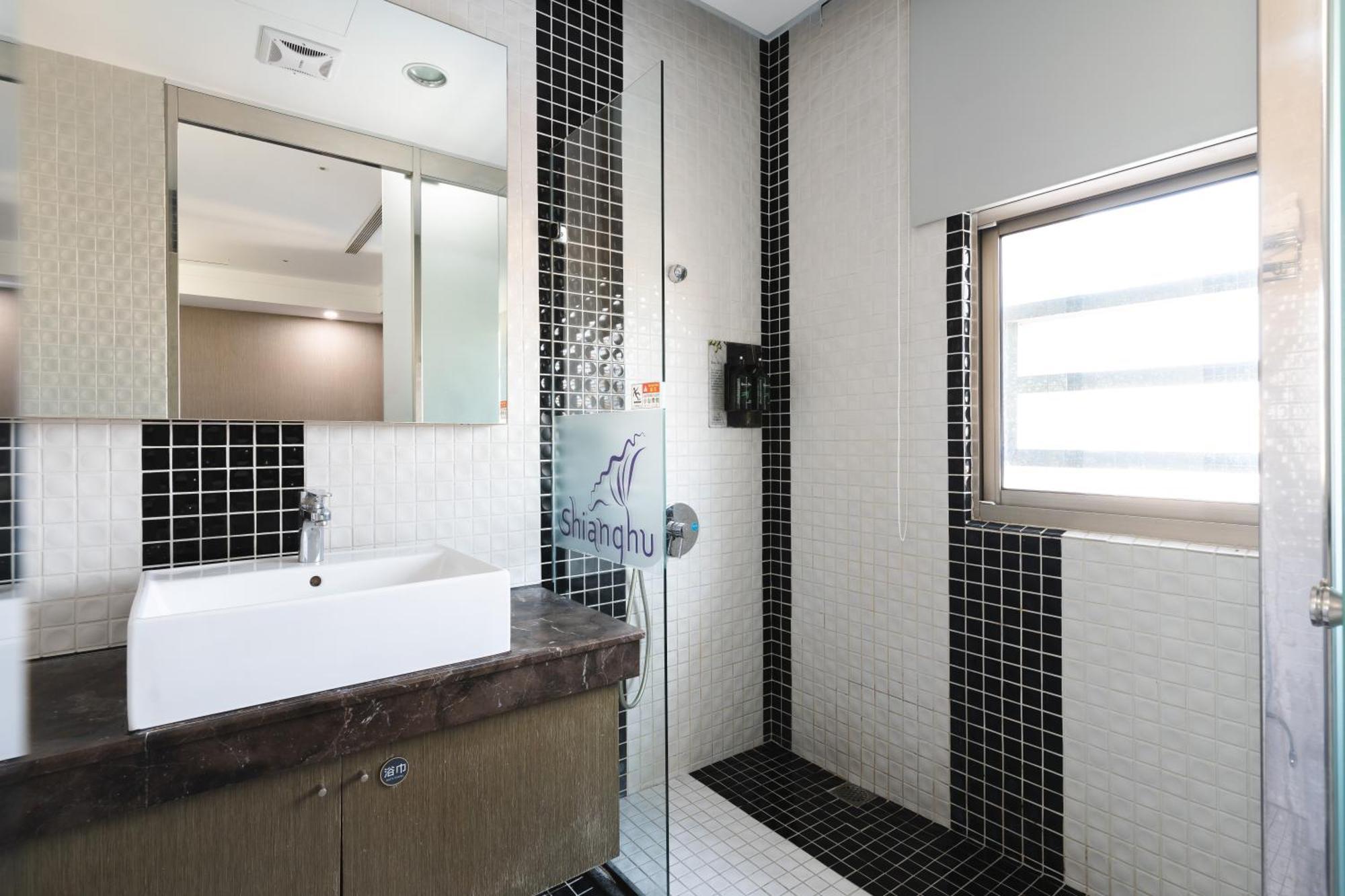 Shianghu Boutique Hotel Цзяї Екстер'єр фото